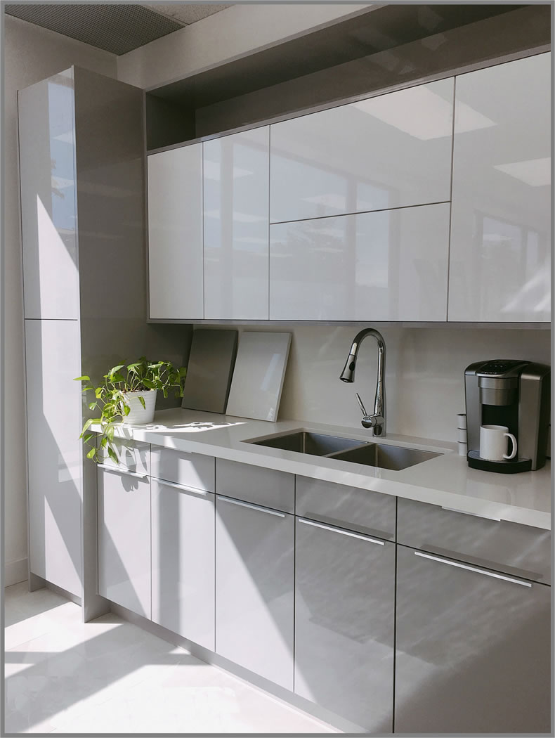 Custom kitchen cabinets